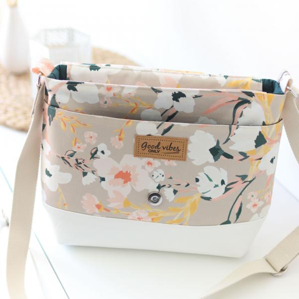 Nähset Tasche 'Katie' - Blumen korall inkl. Labelset 'Floral'