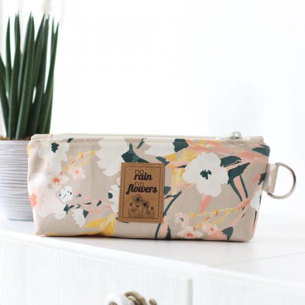 Nähset Zipperbag - Blumen korall inkl. Labelset 'Floral'