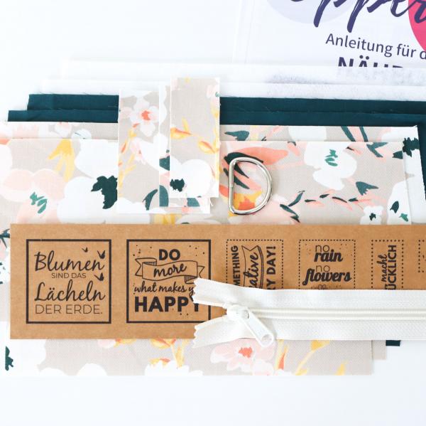 Nähset Zipperbag - Blumen korall inkl. Labelset 'Floral'