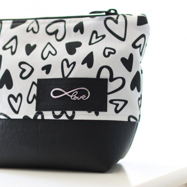 Nähbox Kosmetiktasche - Lieblingsstück schwarz