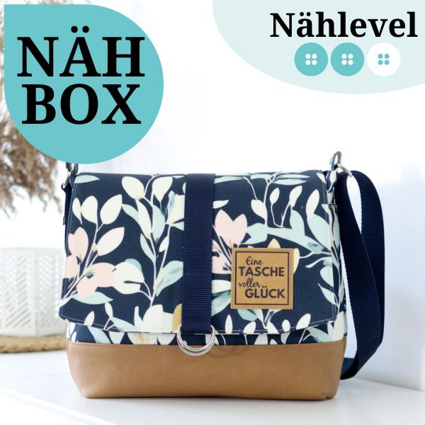 Nähset Tasche 'Katie' - Denim Flowers inkl. Labelset 'Statement'