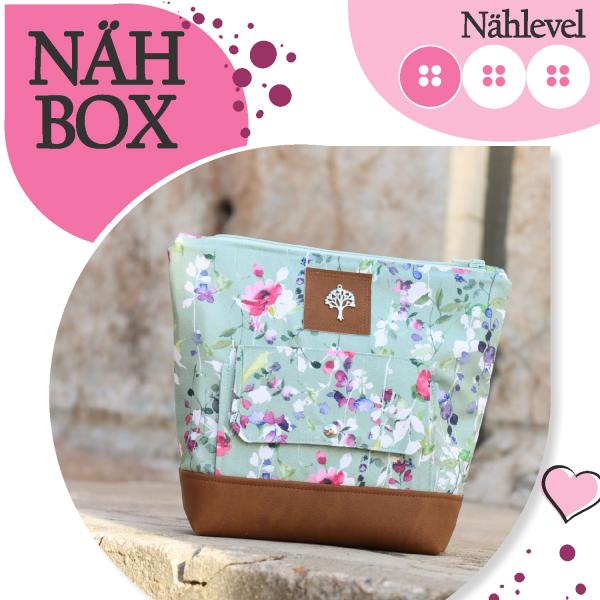 Nähbox große Kosmetiktasche - Romantic Flowers Mint