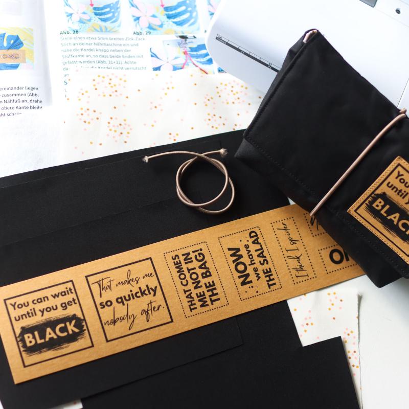 Nähset Minibag - Waxed Black inkl. Labelset 'English'