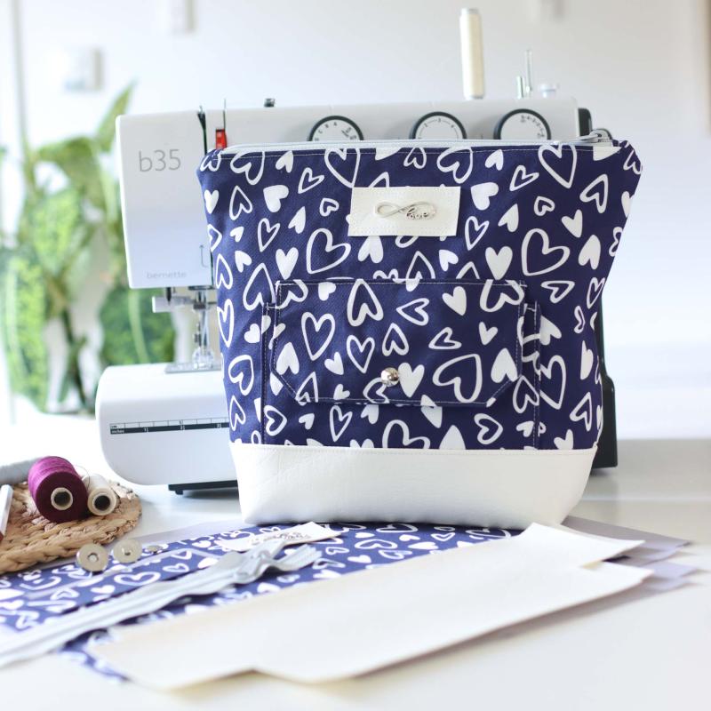 Nähbox große Kosmetiktasche - Lieblingsstück navy