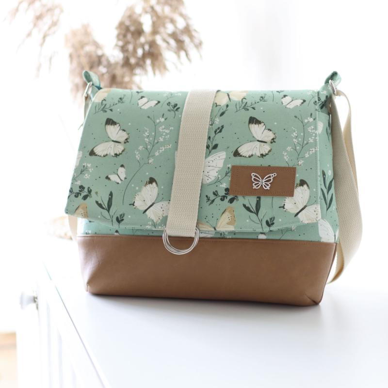 Canvas Eigenproduktion 'Schmetterlinge mint'