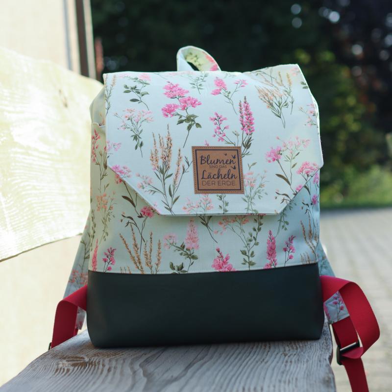 Nähbox Rucksack - Pastellblüten inkl. Labelset 'Floral'